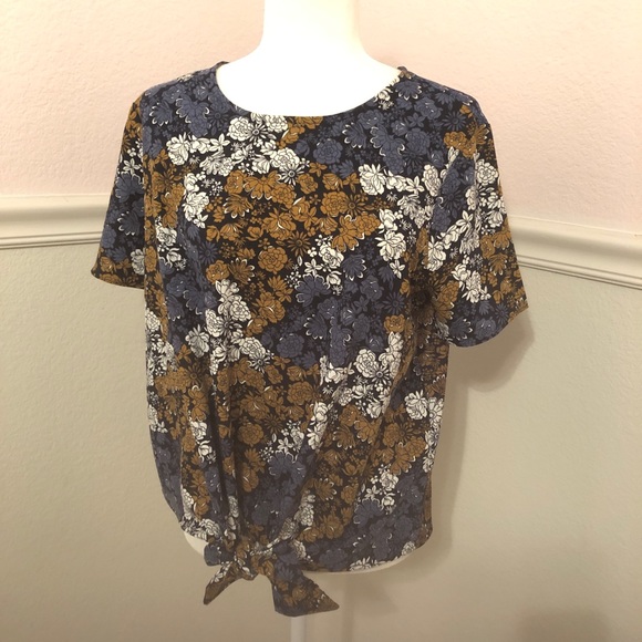 Flower print blouse - Picture 1 of 3